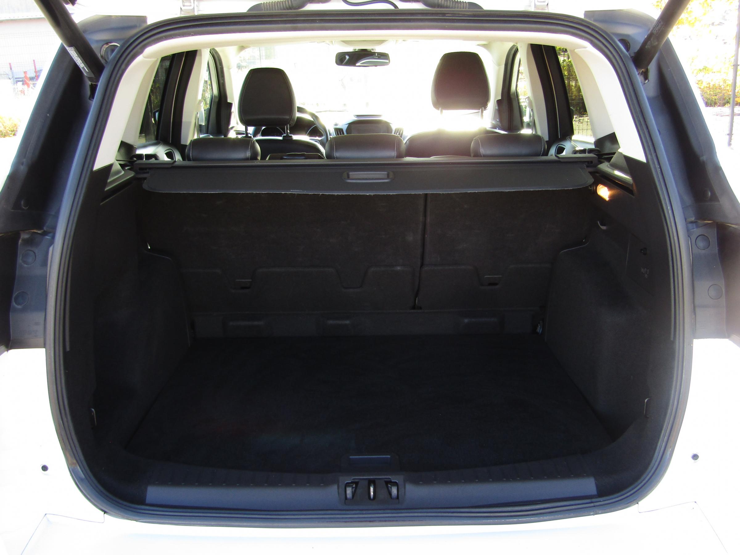 Ford Kuga, 2019 - pohled č. 7