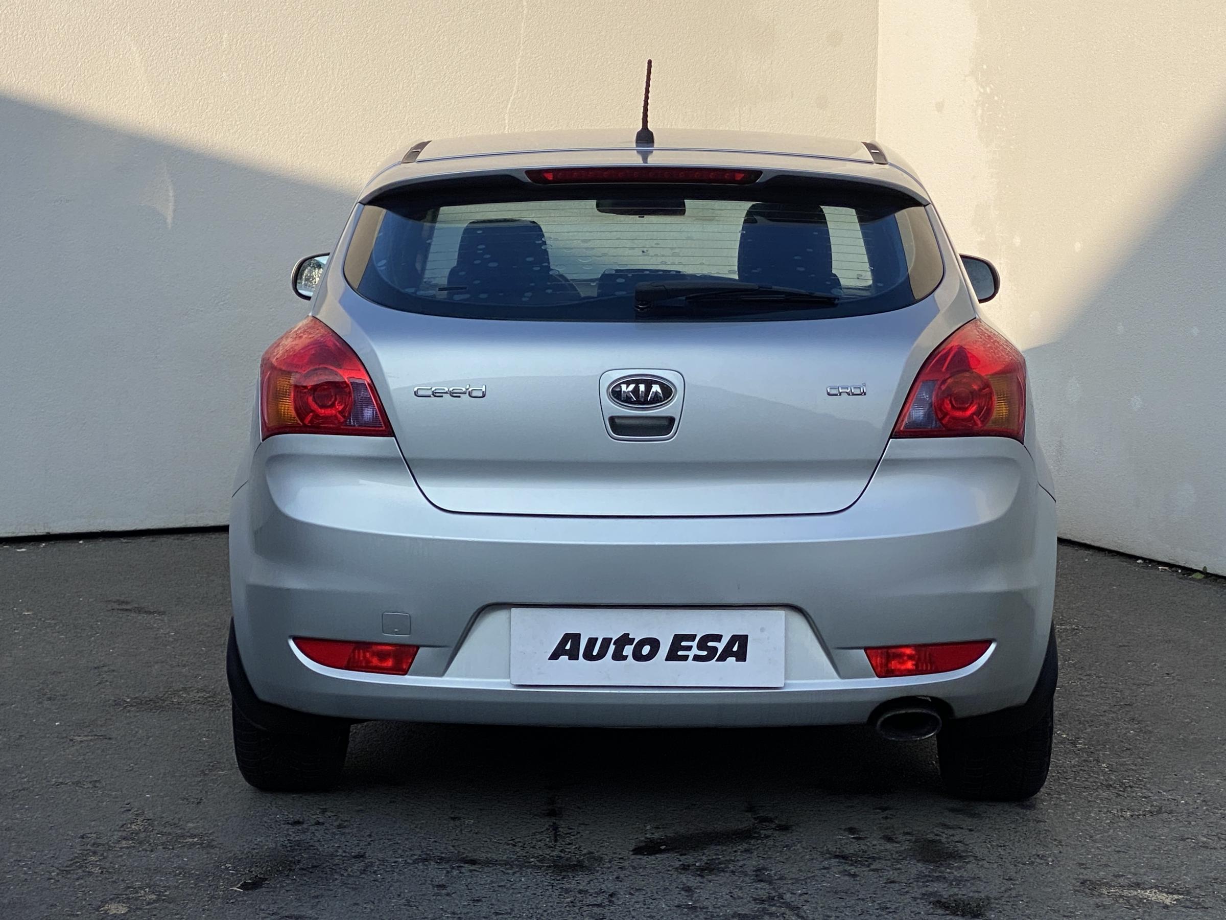 Kia Cee´d, 2011 - pohled č. 5