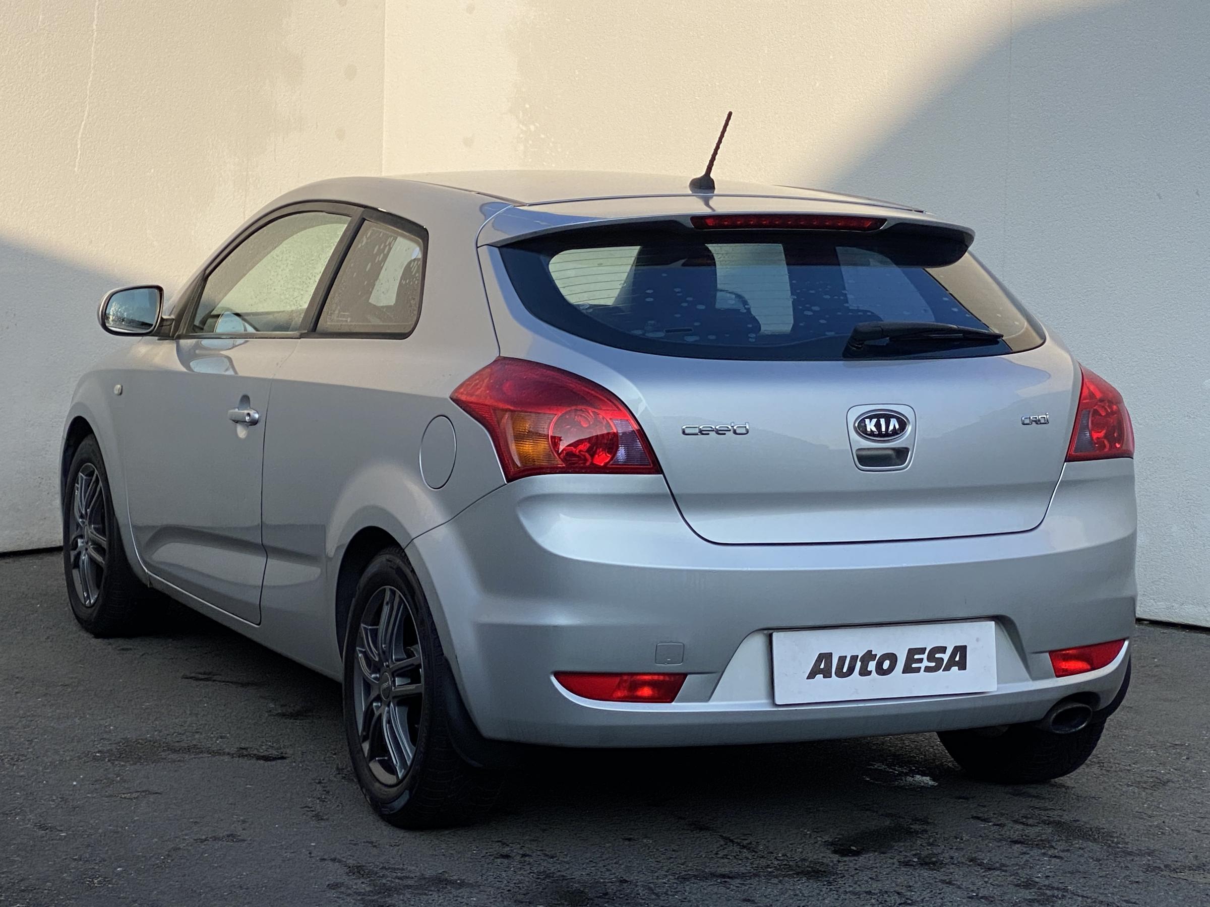 Kia Cee´d, 2011 - pohled č. 6