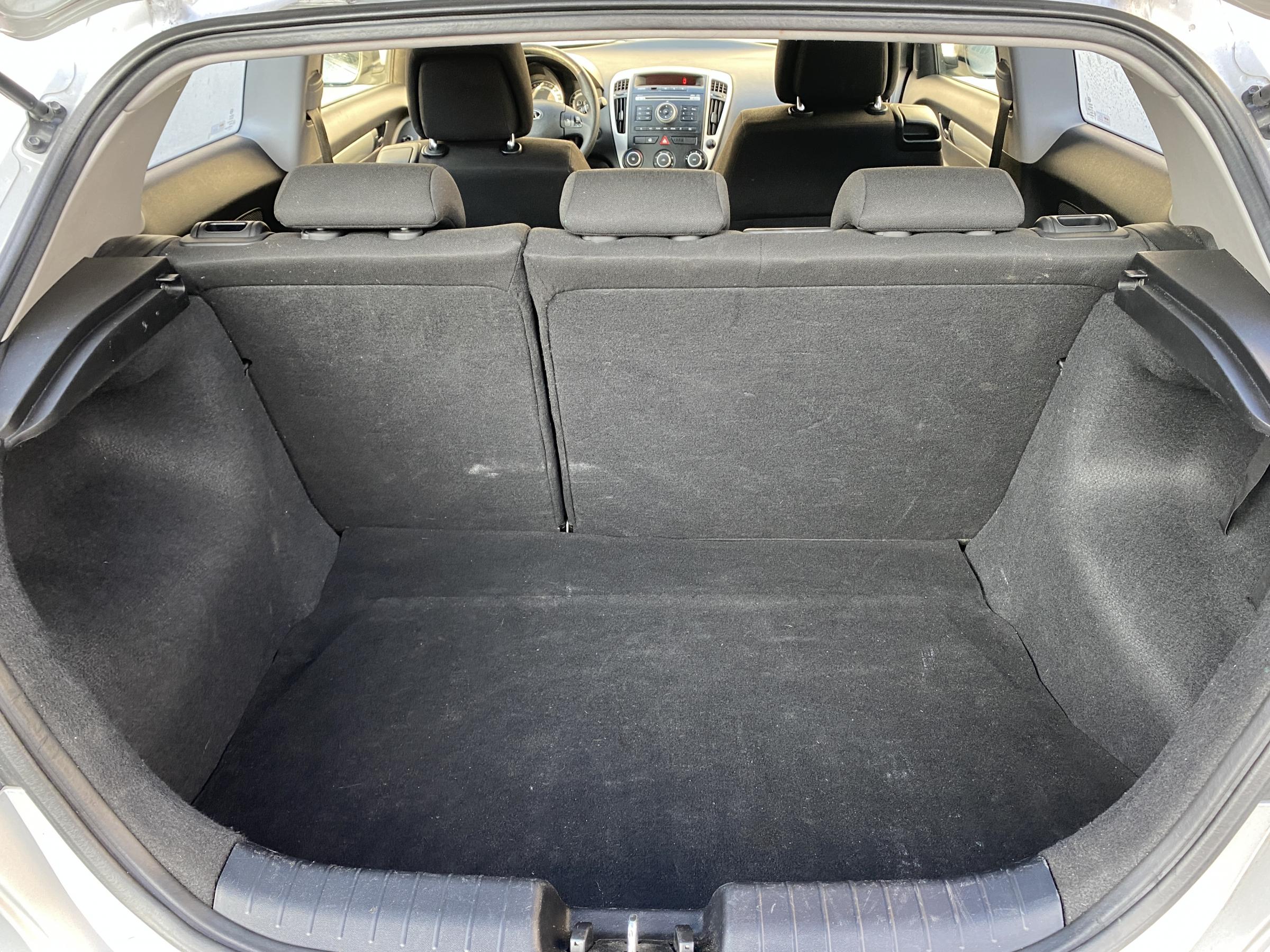 Kia Cee´d, 2011 - pohled č. 7