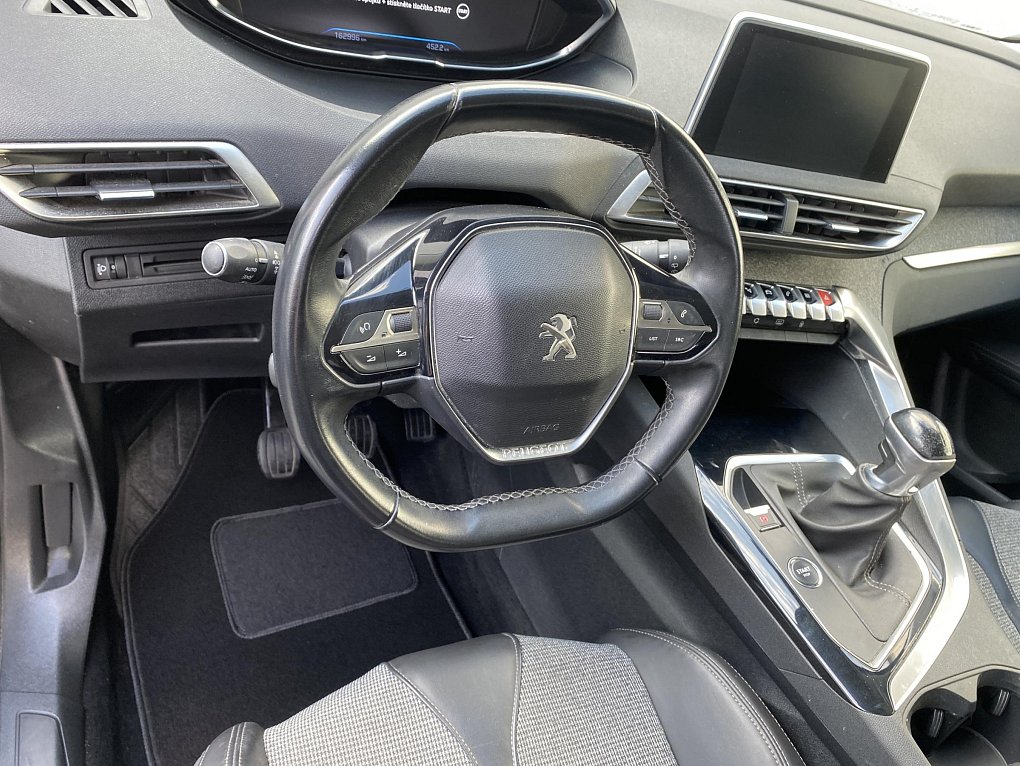 Peugeot 3008 1.5 HDi Allure
