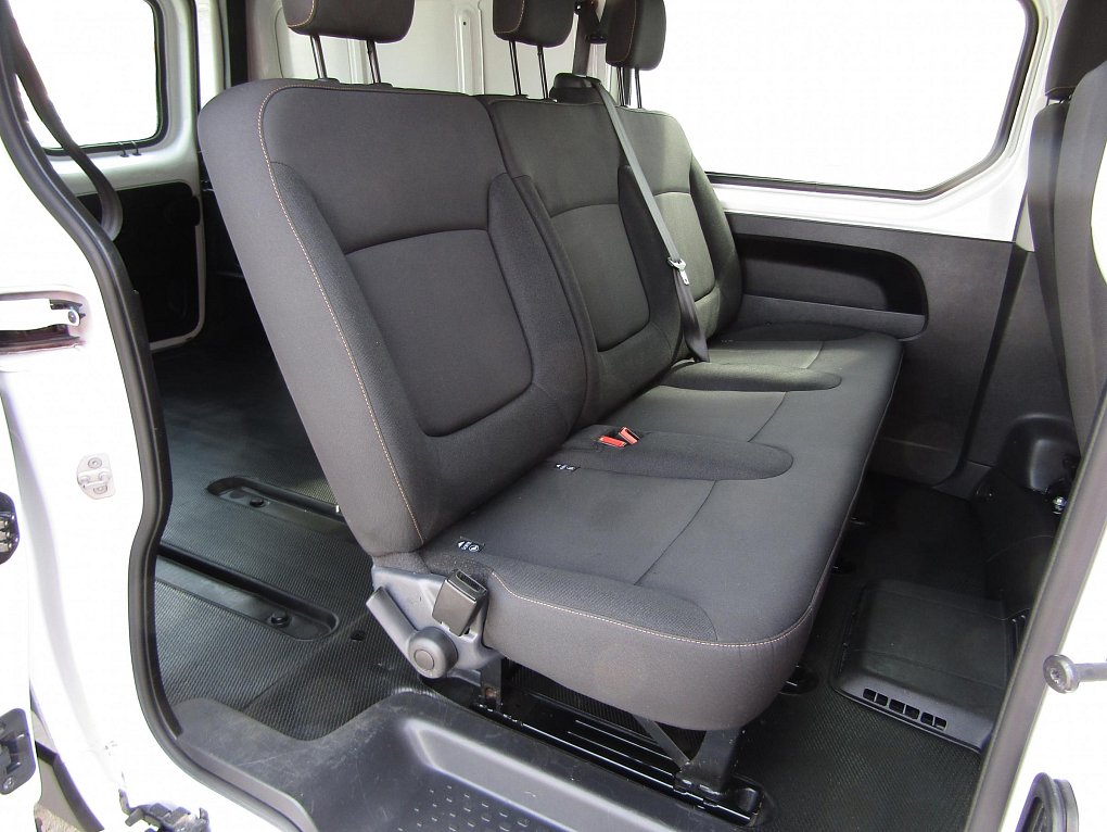 Renault Trafic 1.6dCi  L2 5míst
