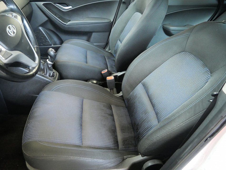 Hyundai Ix20 1.4i 