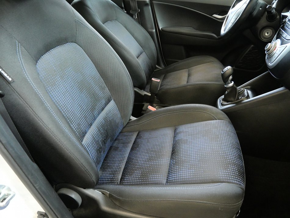 Hyundai Ix20 1.4i 