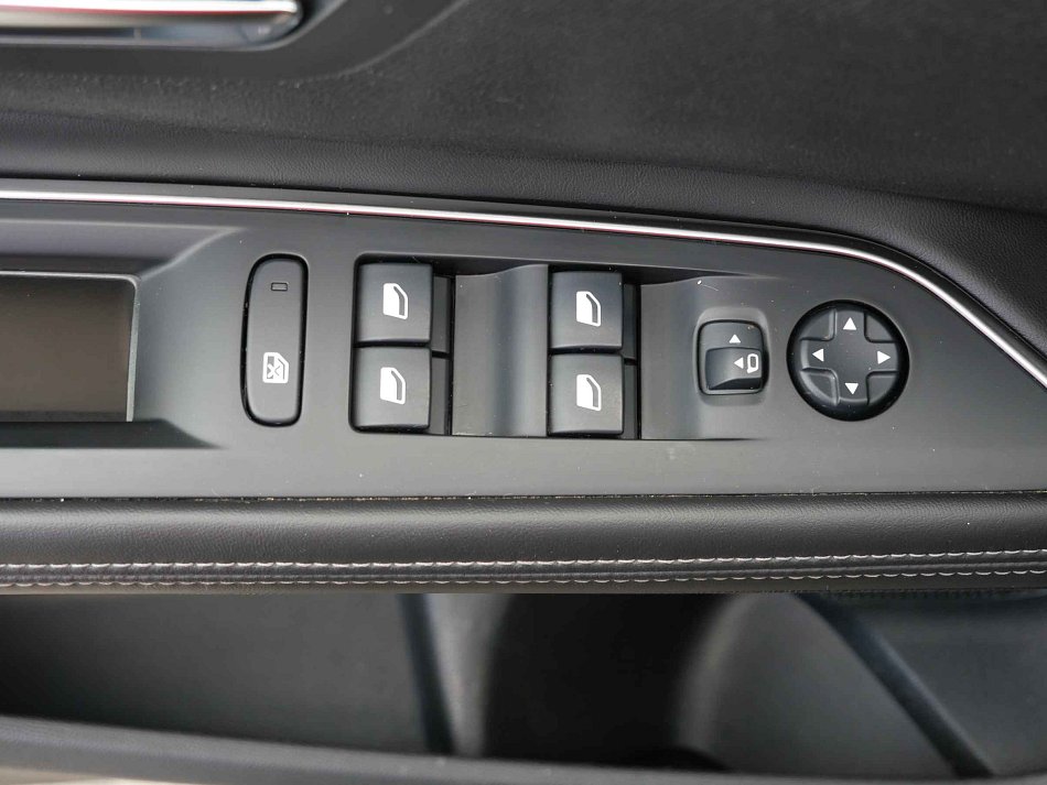 Peugeot 5008 2.0HDi 