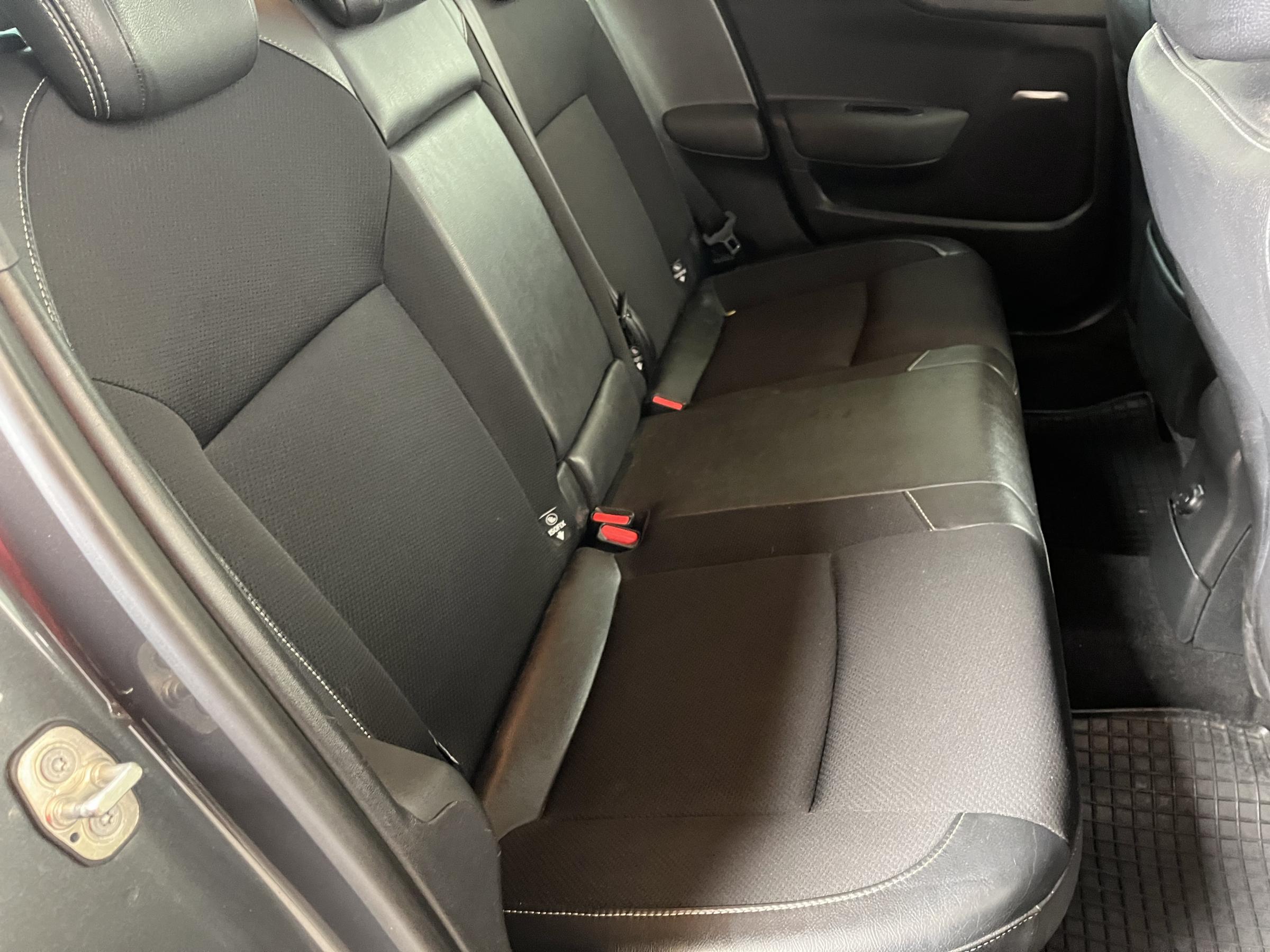 Citroën DS4, 2013 - pohled č. 10