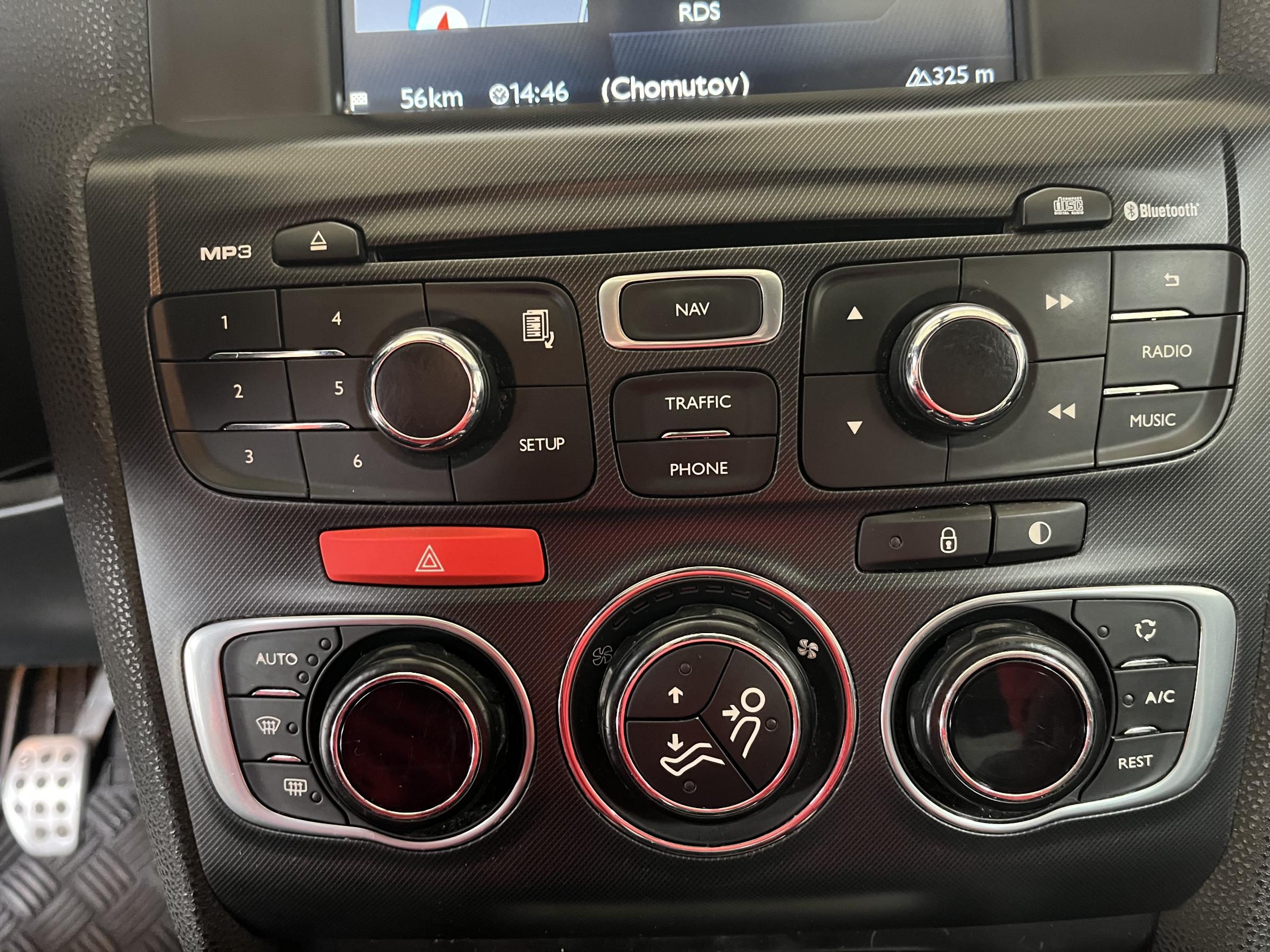 Citroën DS4, 2013 - pohled č. 17