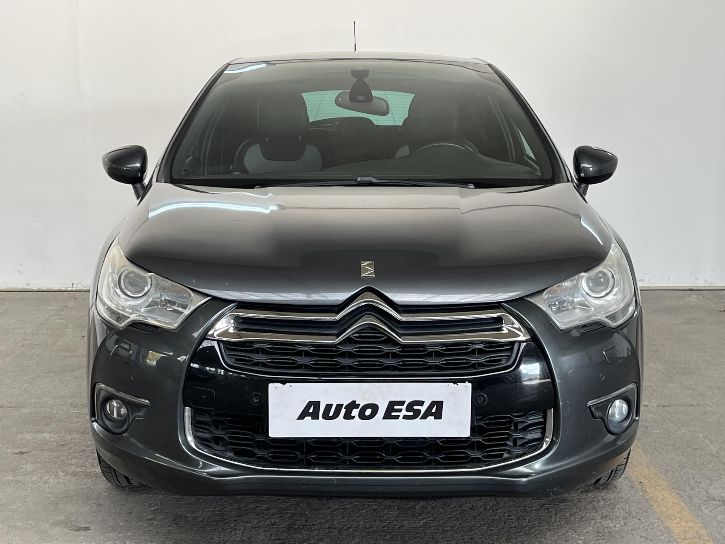 Citroën DS4, 2013 - pohled č. 2