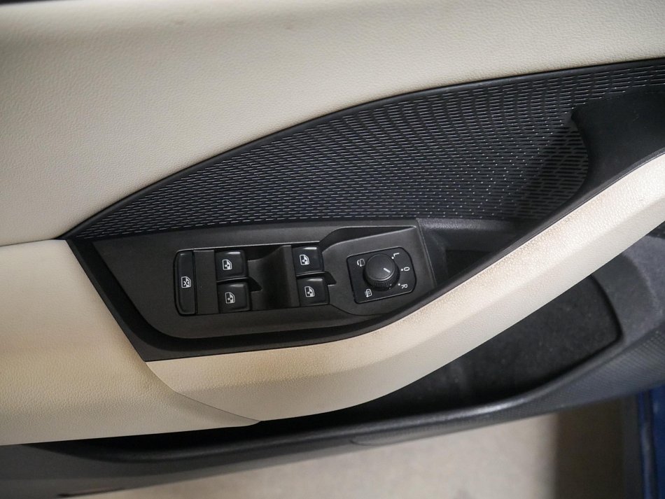 Škoda Octavia IV 1.5 TSi Style