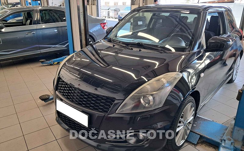 Suzuki Swift 1.6i 