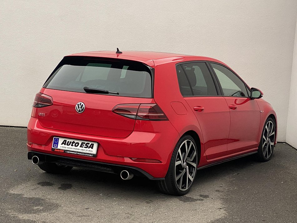 Volkswagen Golf 2.0 TSi GTi