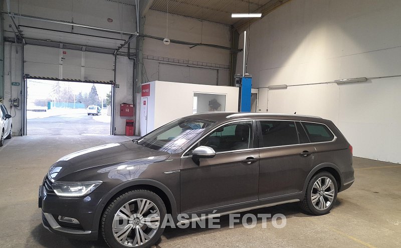 Volkswagen Passat 2.0 Bi- TDi  4x4