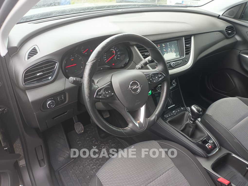 Opel Grandland X 1.2 PT 