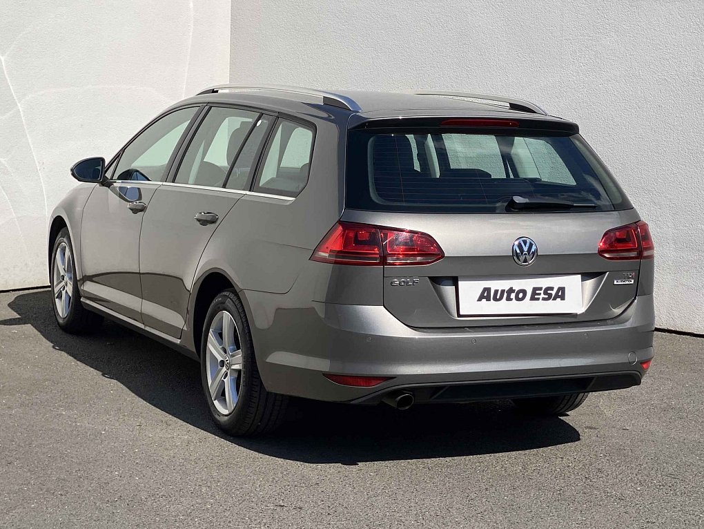 Volkswagen Golf 1.6 TDi 