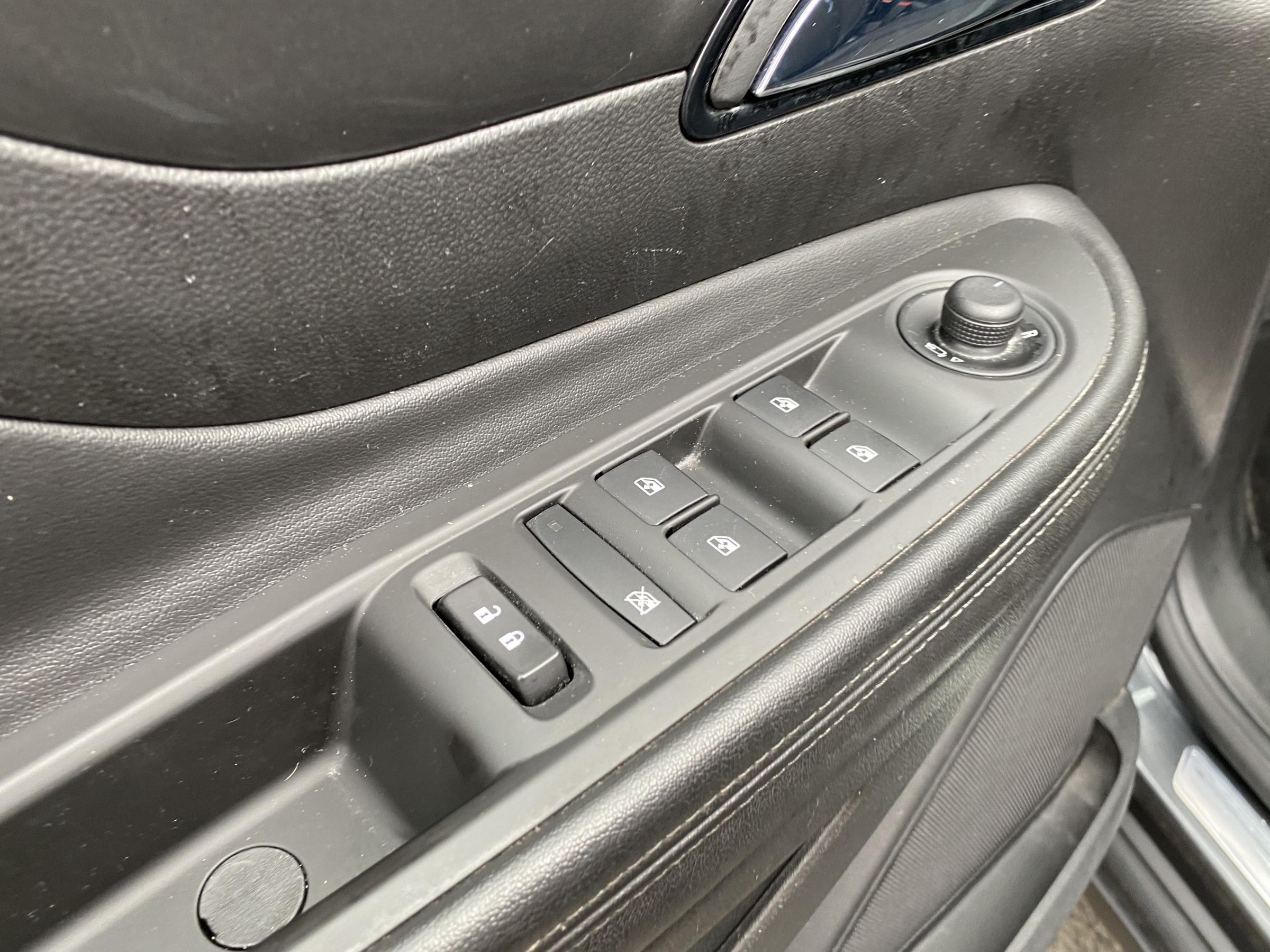 Opel Mokka, 2017 - pohled č. 13