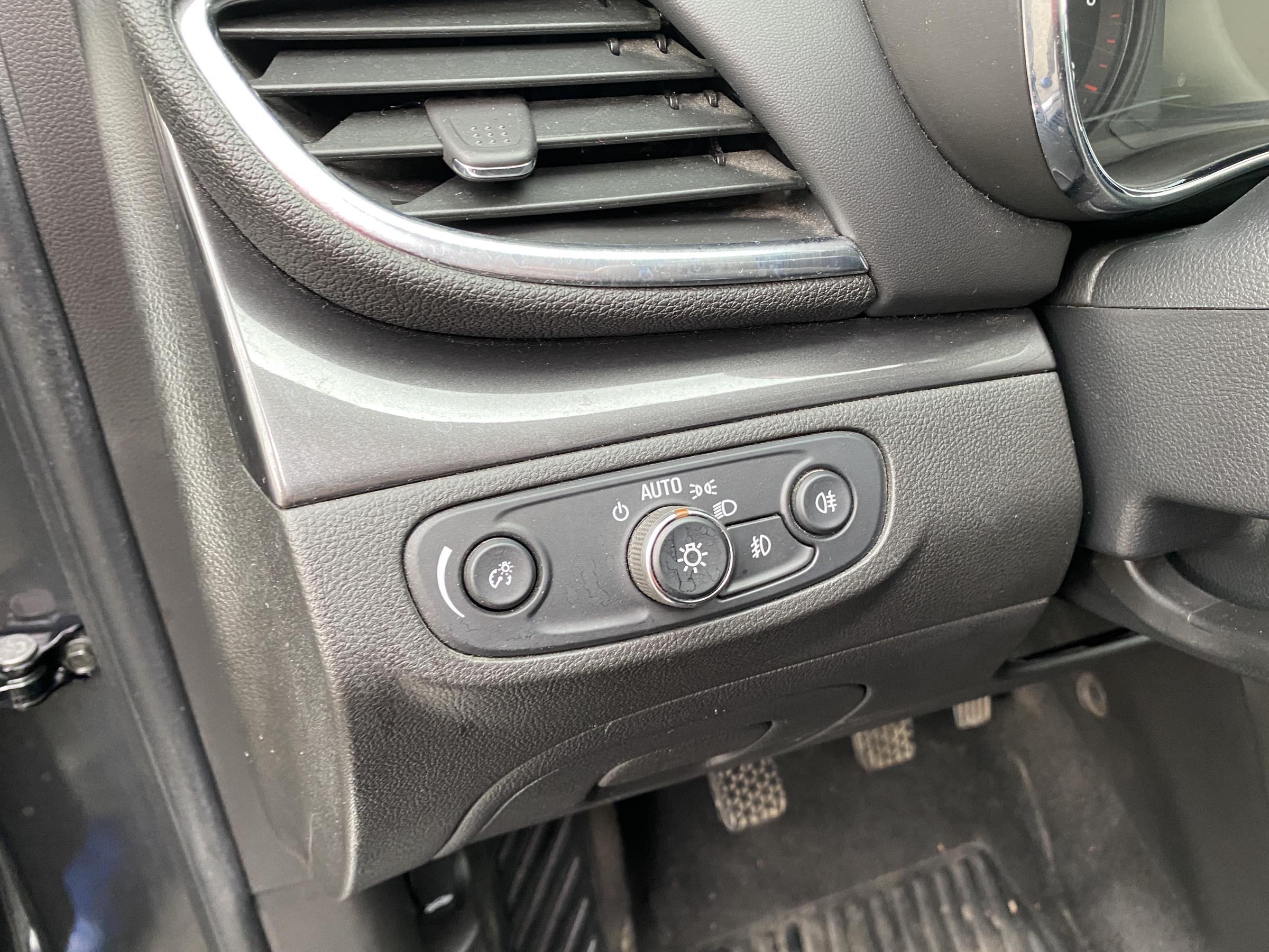 Opel Mokka, 2017 - pohled č. 15