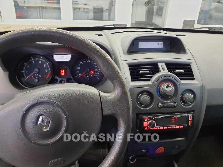 Renault Mégane 1.4i 