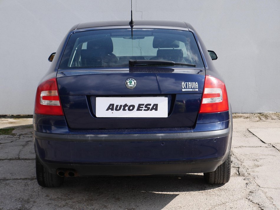 Škoda Octavia II 2.0 FSI 
