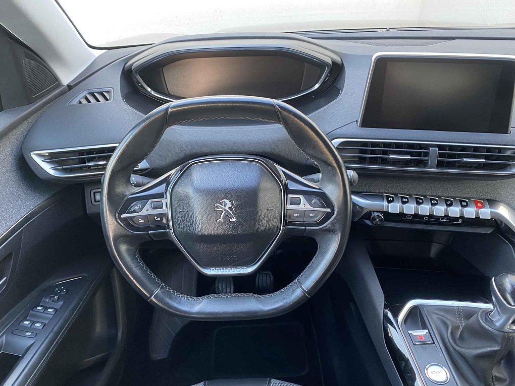 Peugeot 3008 1.6 HDi Allure