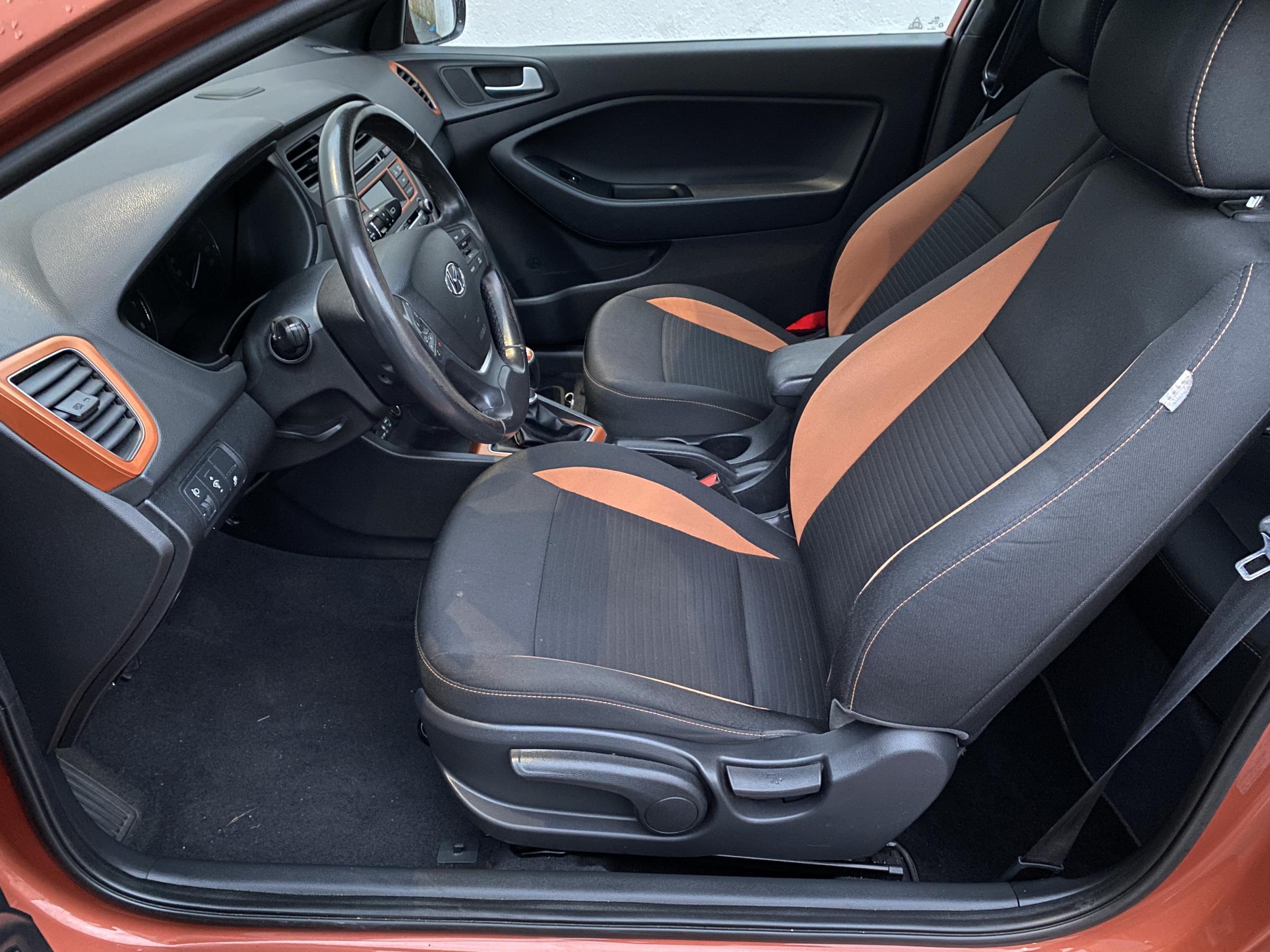 Hyundai i20, 2015 - pohled č. 10