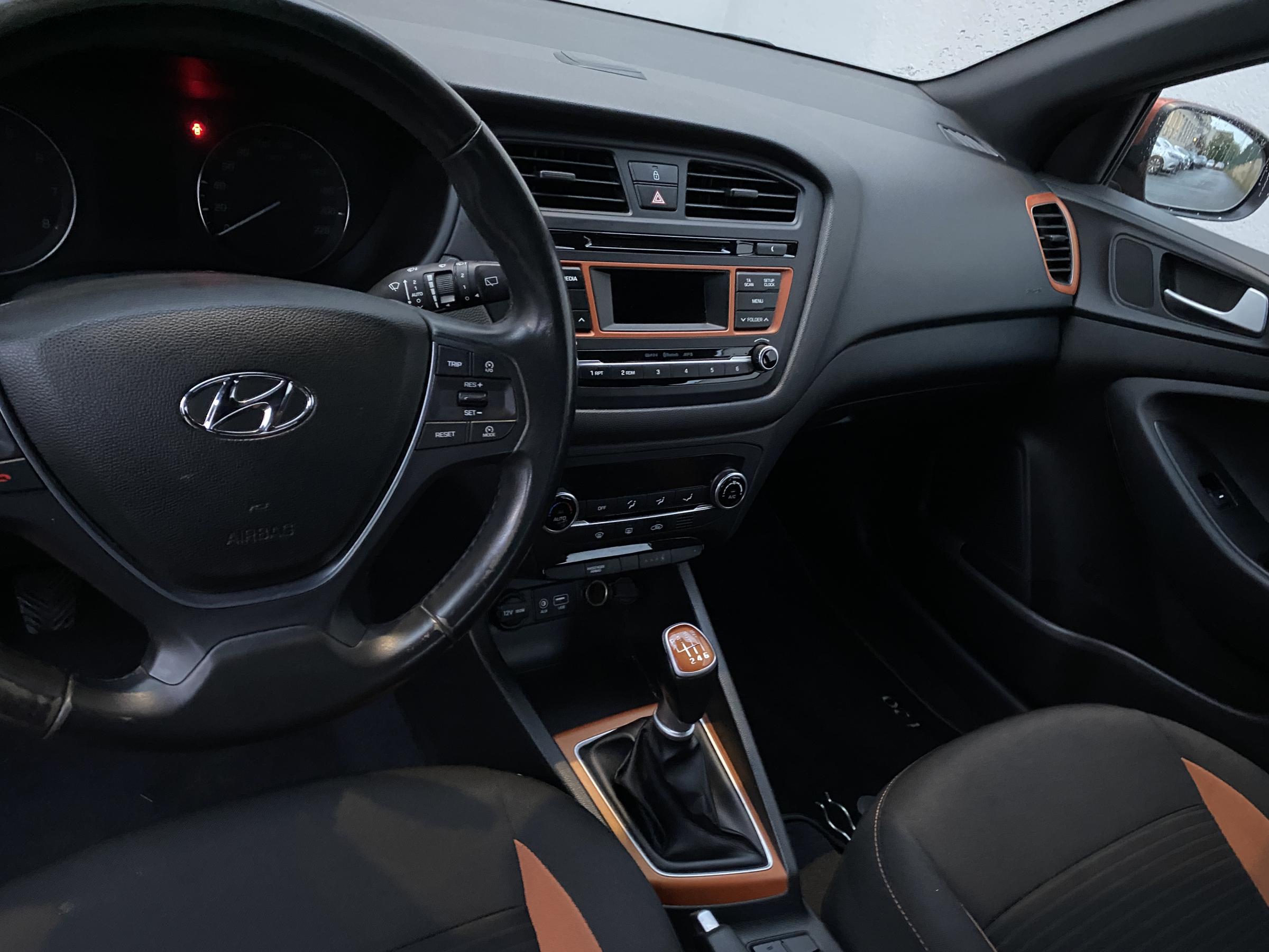 Hyundai i20, 2015 - pohled č. 9