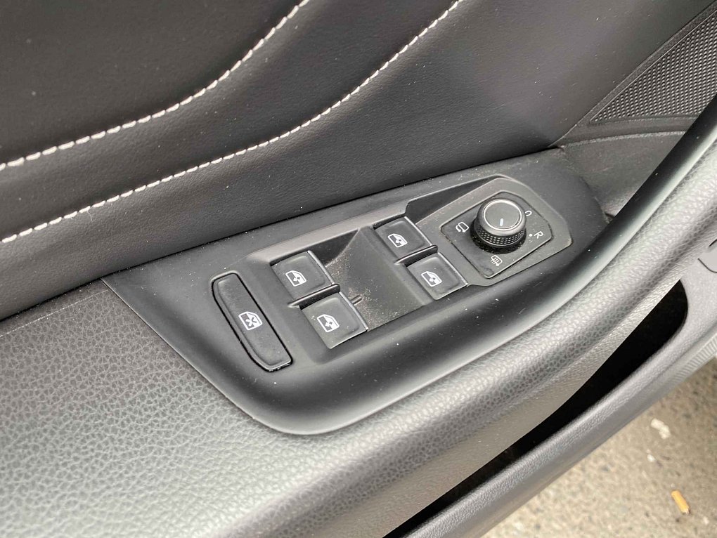 Volkswagen Passat 2.0TDi Elegance