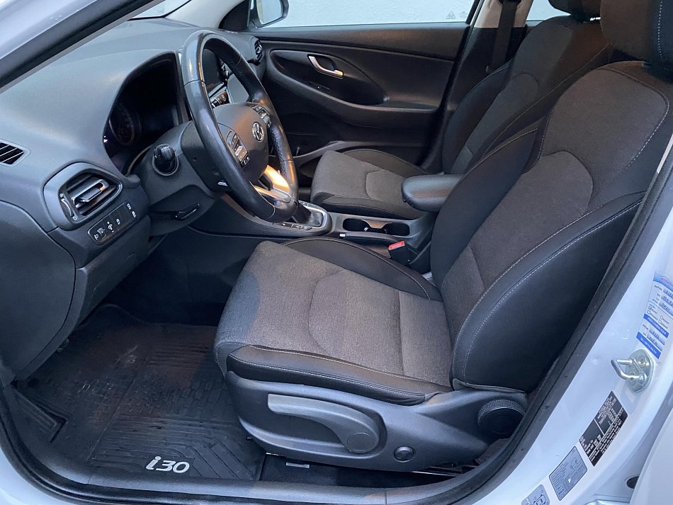 Hyundai I30 1.5 T-GDi Smart 48V