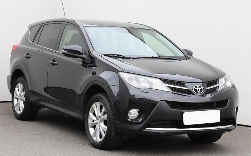 Toyota RAV4 2.2 d-cti 