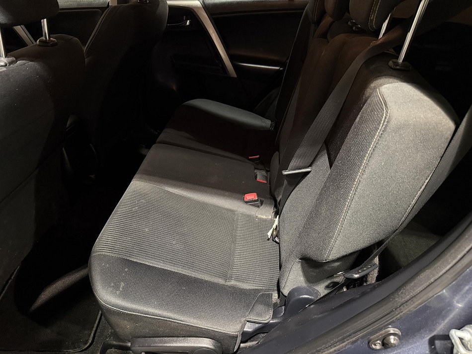 Toyota RAV4 2.2 d-cti  4x4