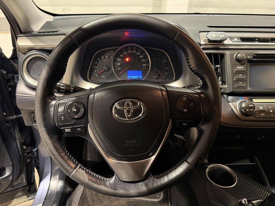 Toyota RAV4 2.2 d-cti  4x4