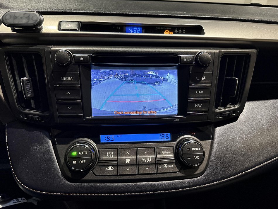 Toyota RAV4 2.2 d-cti  4x4