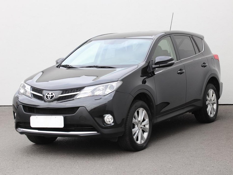 Toyota RAV4 2.2 d-cti 