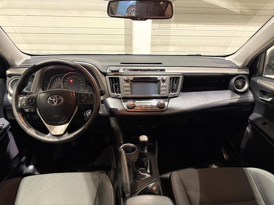 Toyota RAV4 2.2 d-cti  4x4