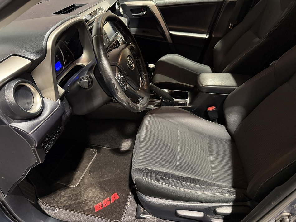 Toyota RAV4 2.2 d-cti  4x4