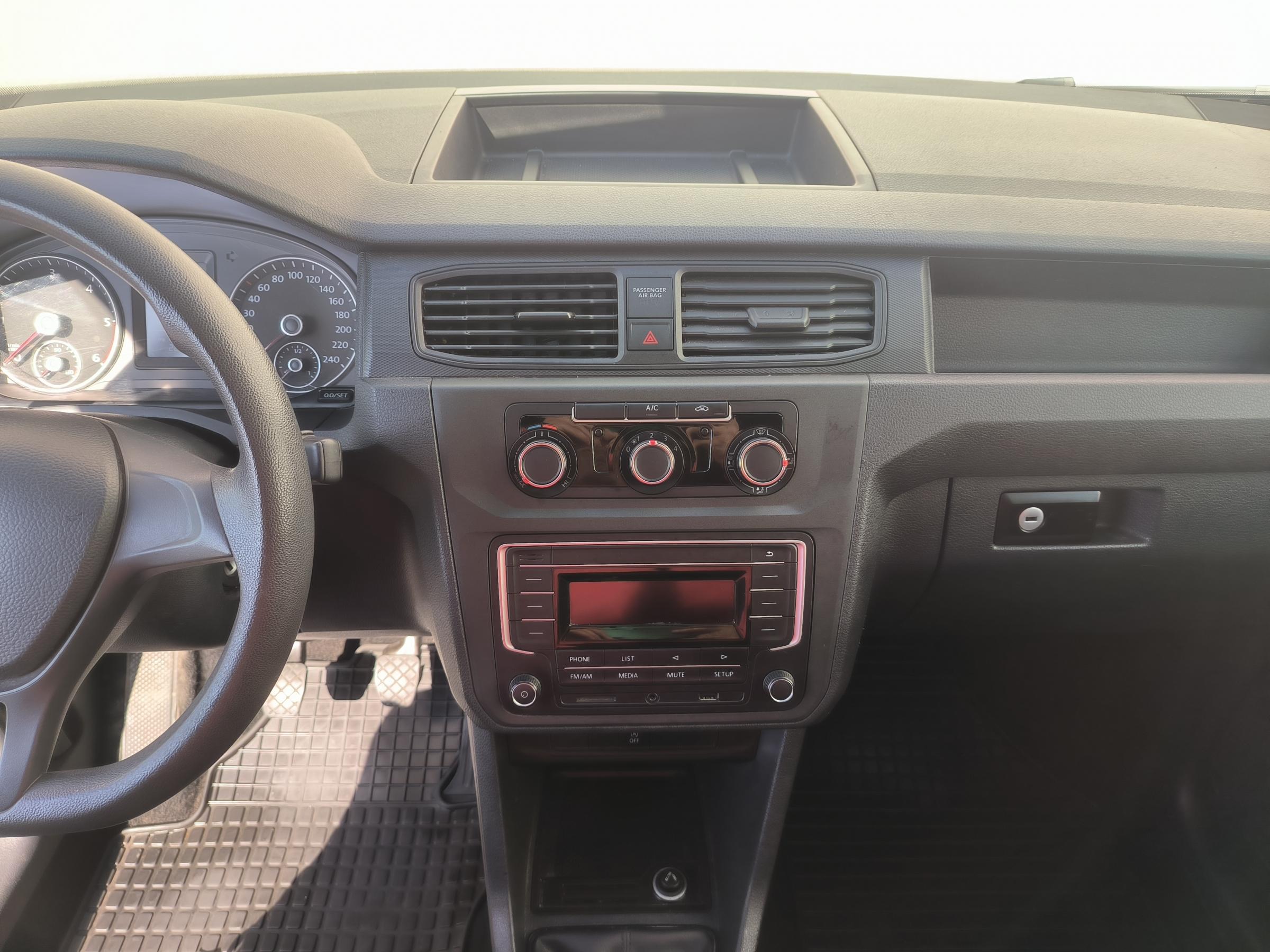 Volkswagen Caddy, 2018 - pohled č. 14