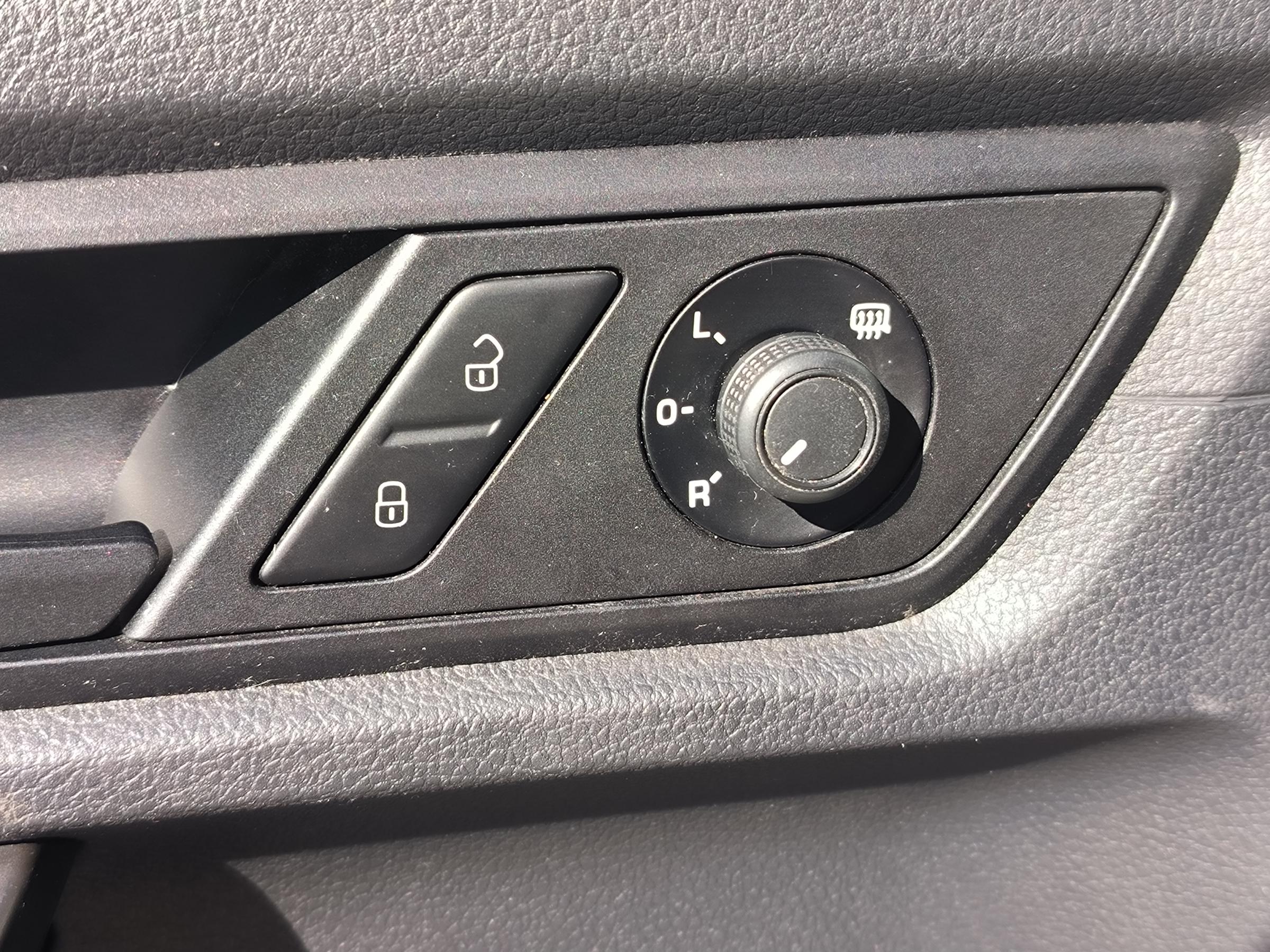 Volkswagen Caddy, 2018 - pohled č. 17