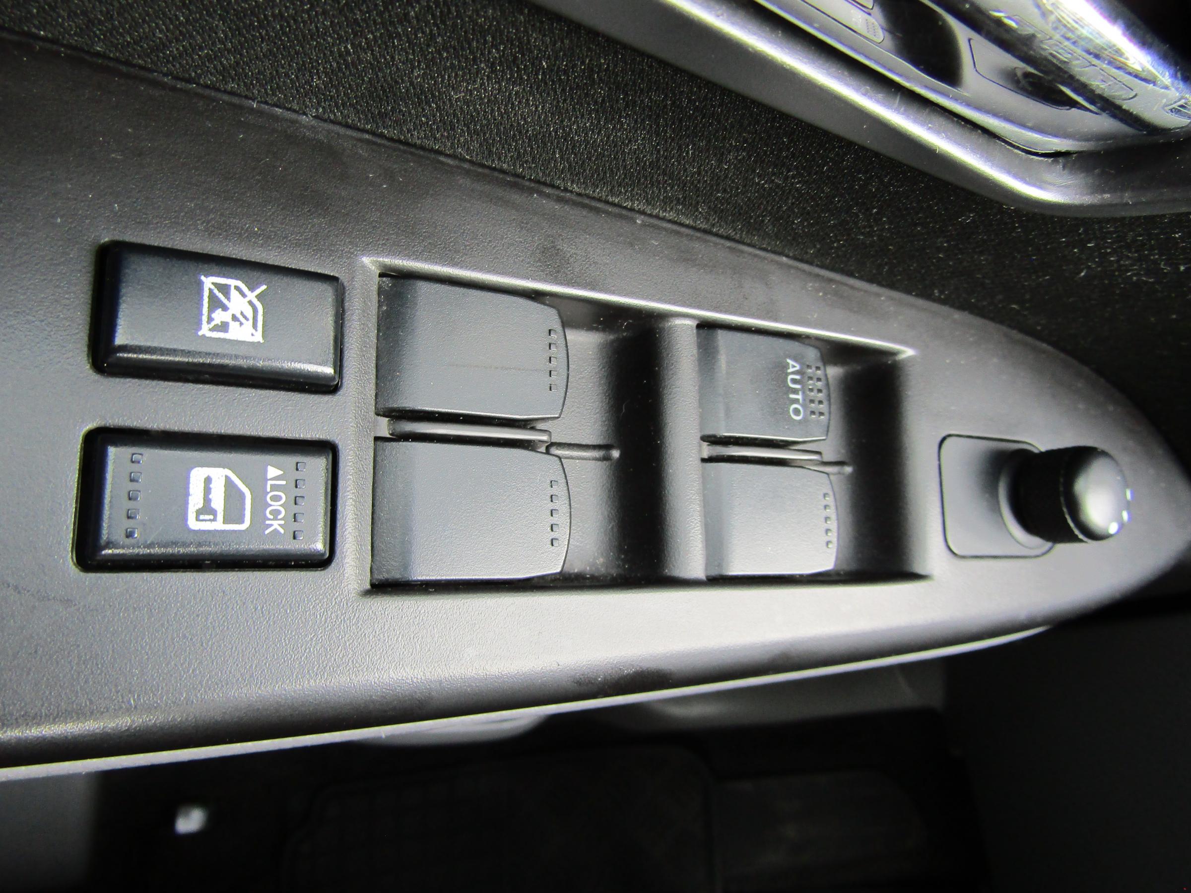 Suzuki SX4, 2011 - pohled č. 12