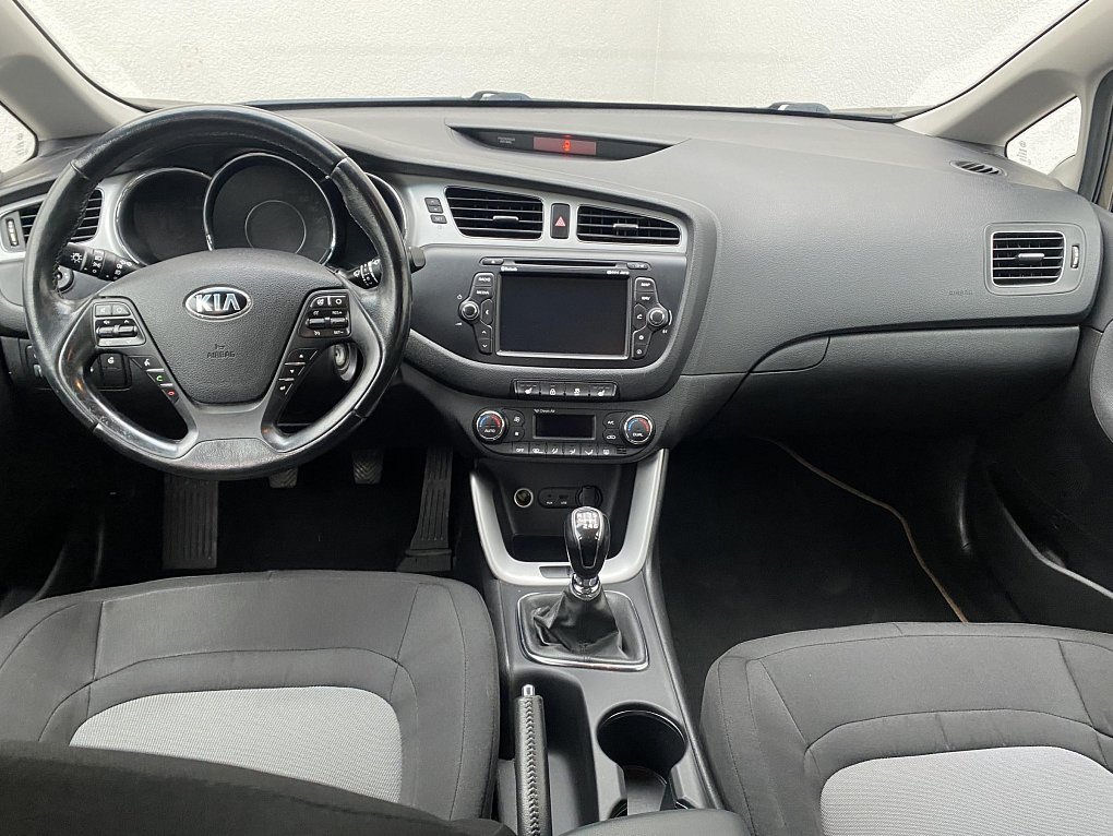 Kia Ceed 1.6 CRDi 