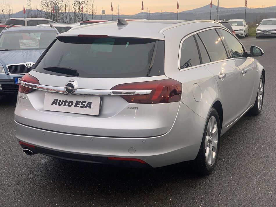 Opel Insignia 2.0CDTi  Sports Tourer SW