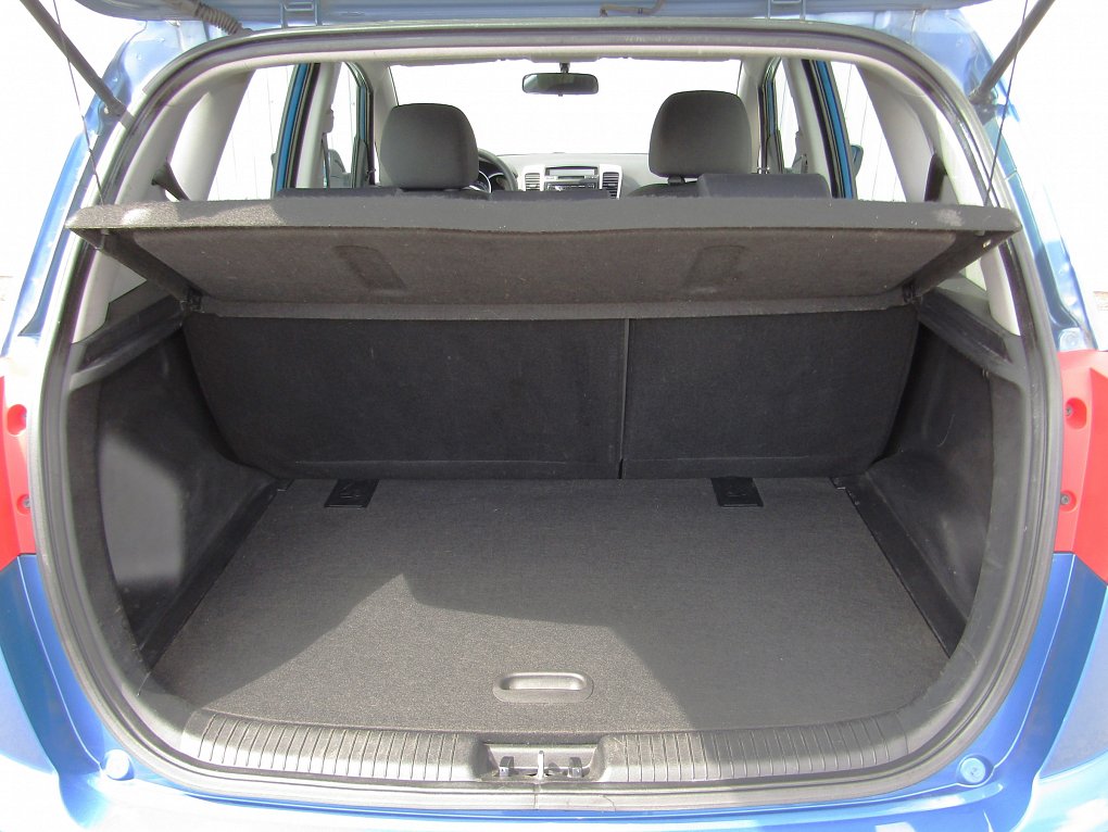 Kia Venga 1.4 CVVT 