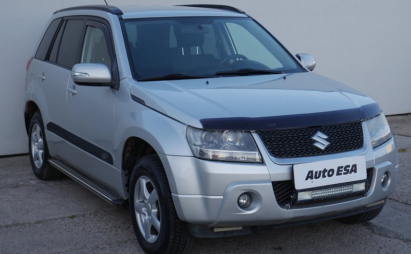 Suzuki Grand Vitara 2.4.i  4x4