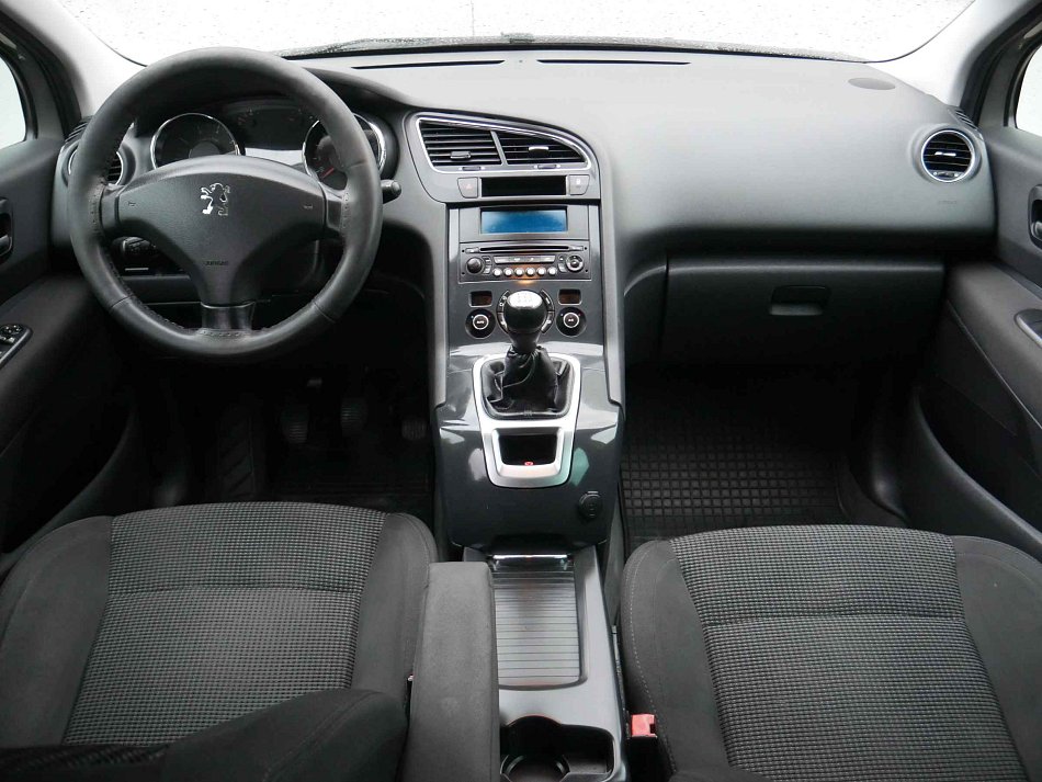 Peugeot 5008 1.6 i 