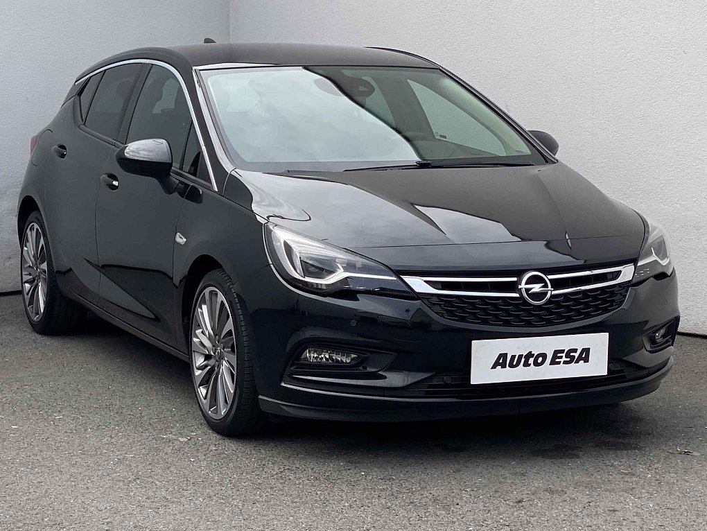 Opel Astra 1.4 SiDi Innovation