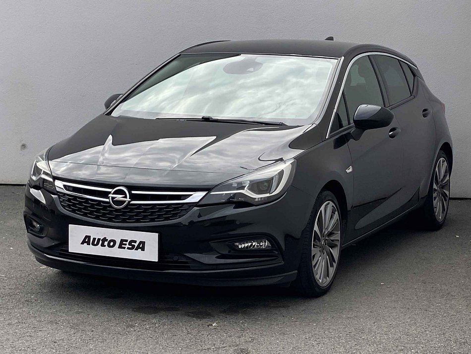 Opel Astra 1.4 SiDi Innovation