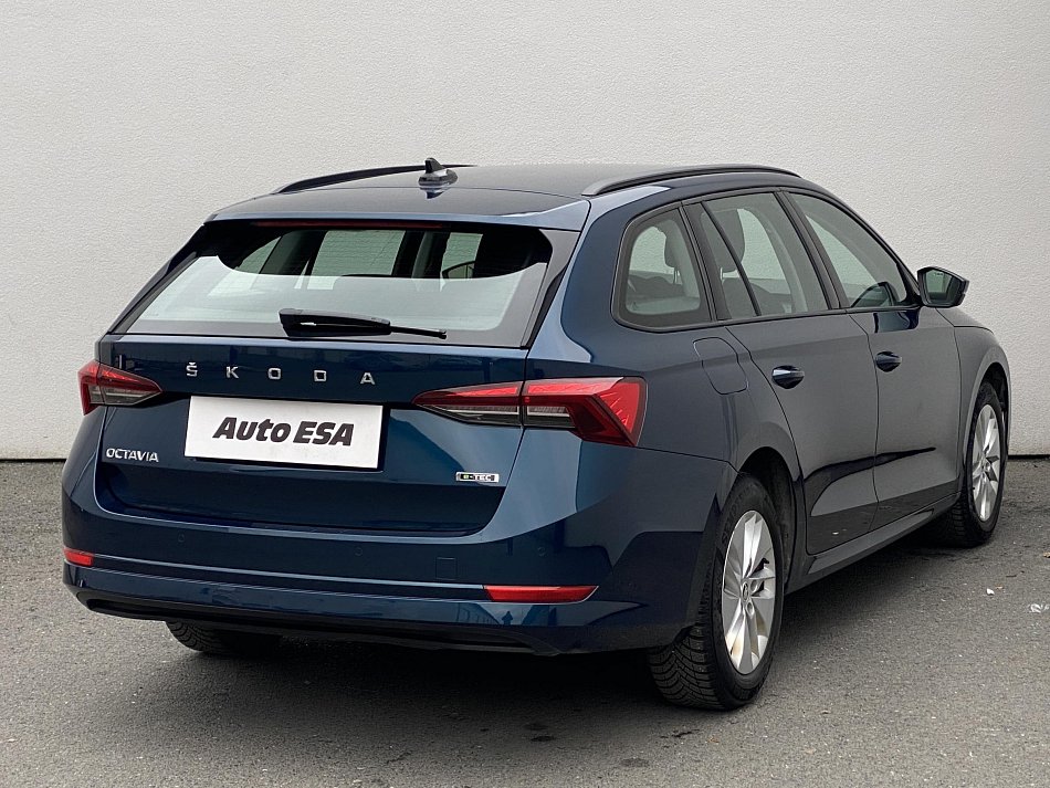 Škoda Octavia IV 1.0 e-TEC Ambition