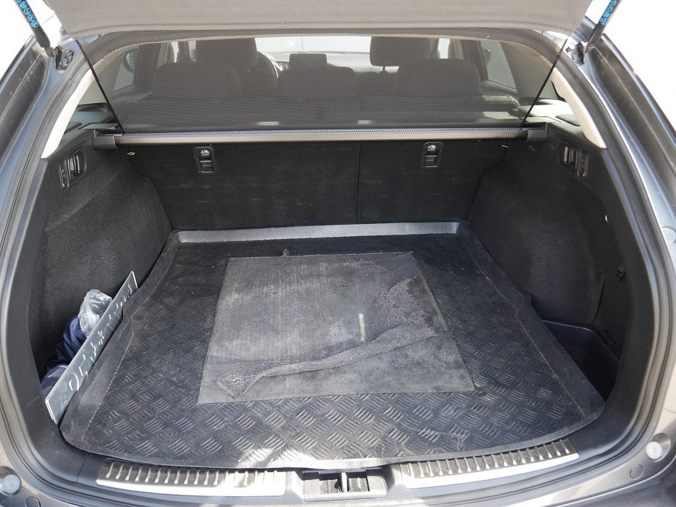 Mazda 6 2.5i 