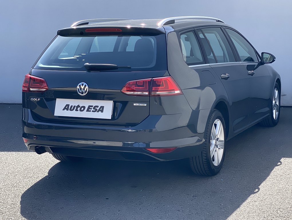 Volkswagen Golf 1.6 TDi 