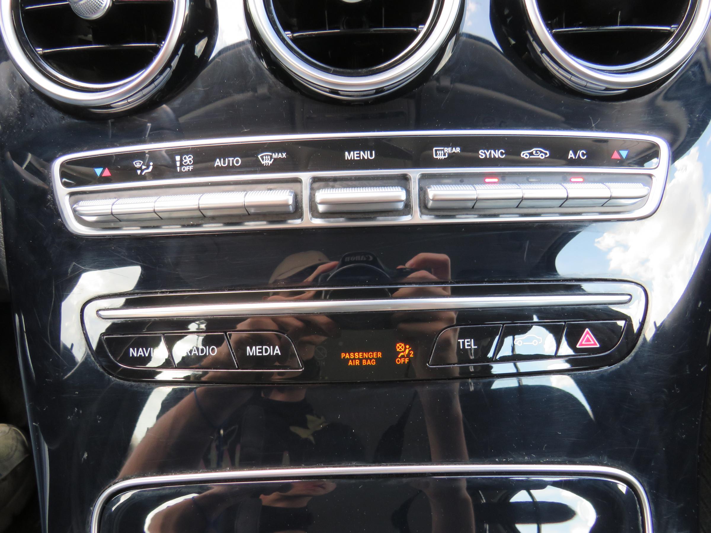 Mercedes-Benz Třída C, 2021 - pohled č. 18