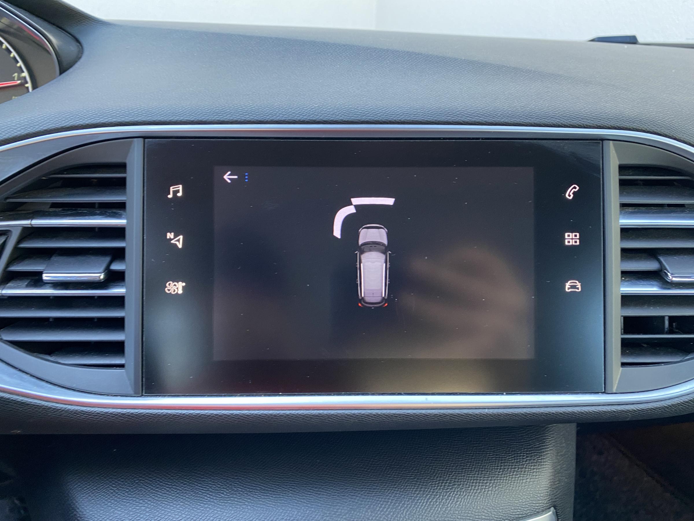 Peugeot 308, 2019 - pohled č. 12