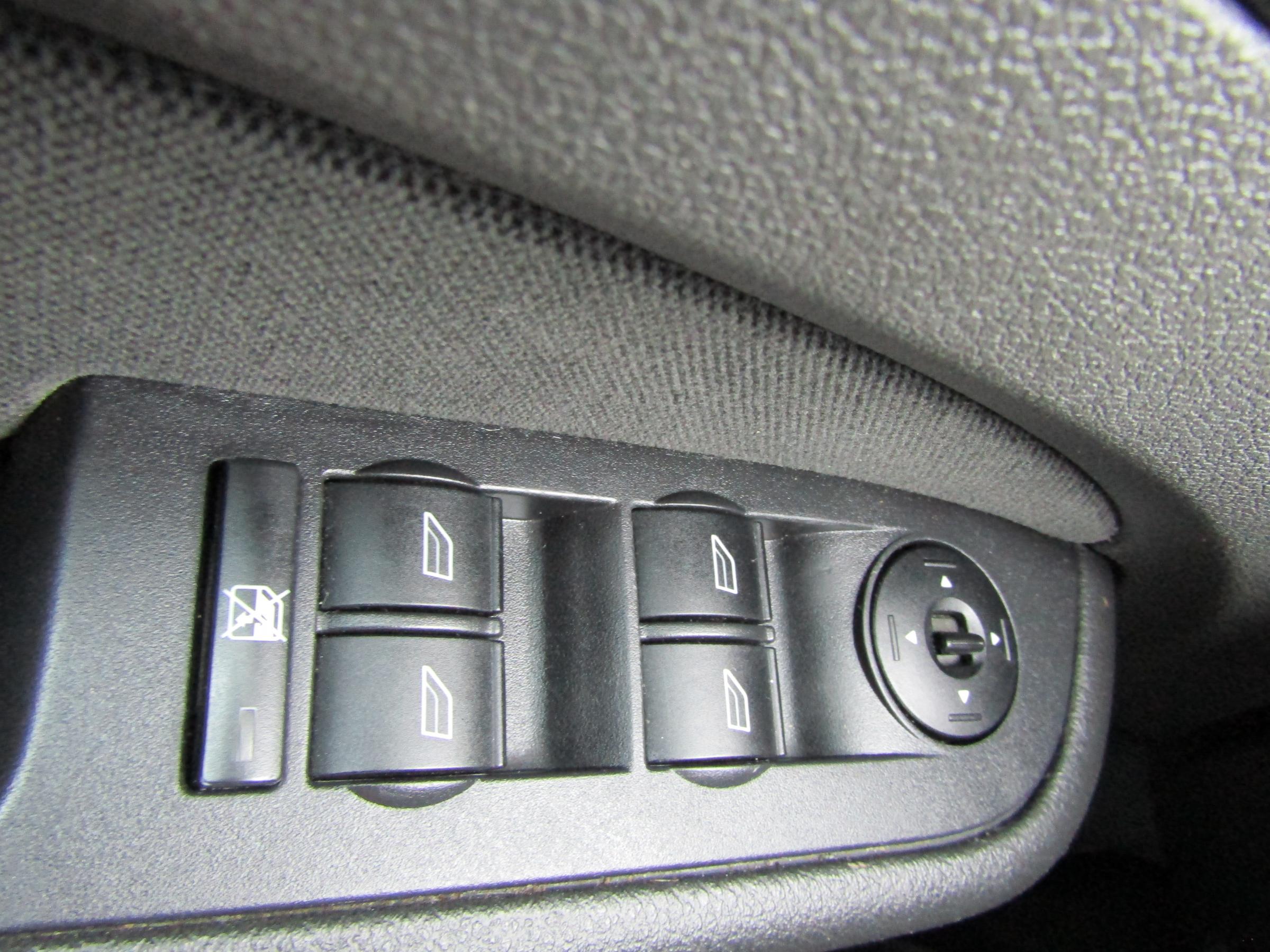 Ford Focus, 2007 - pohled č. 12